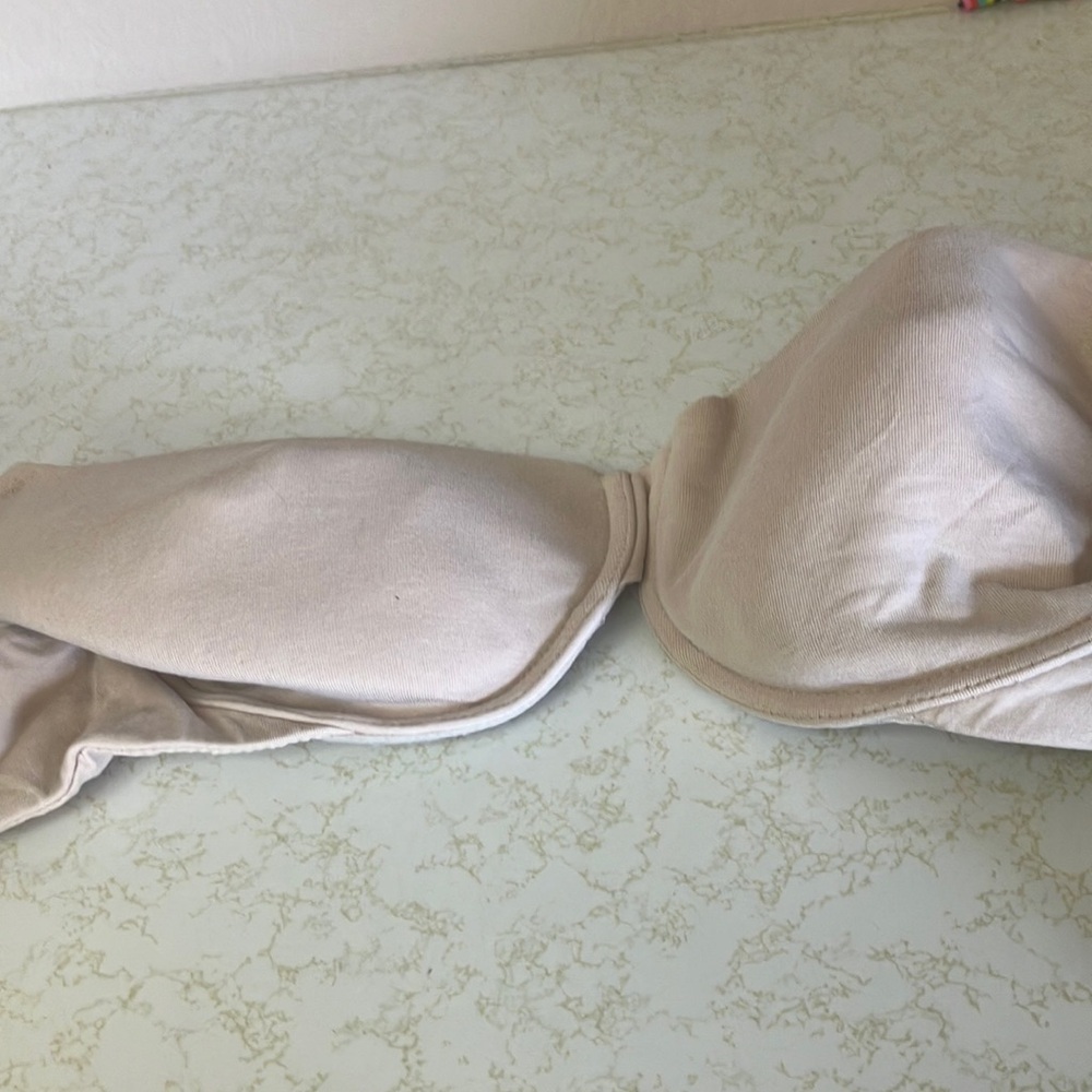 FINAL MARKDOWN Gilligan and O’Malley nursing Bra 38c